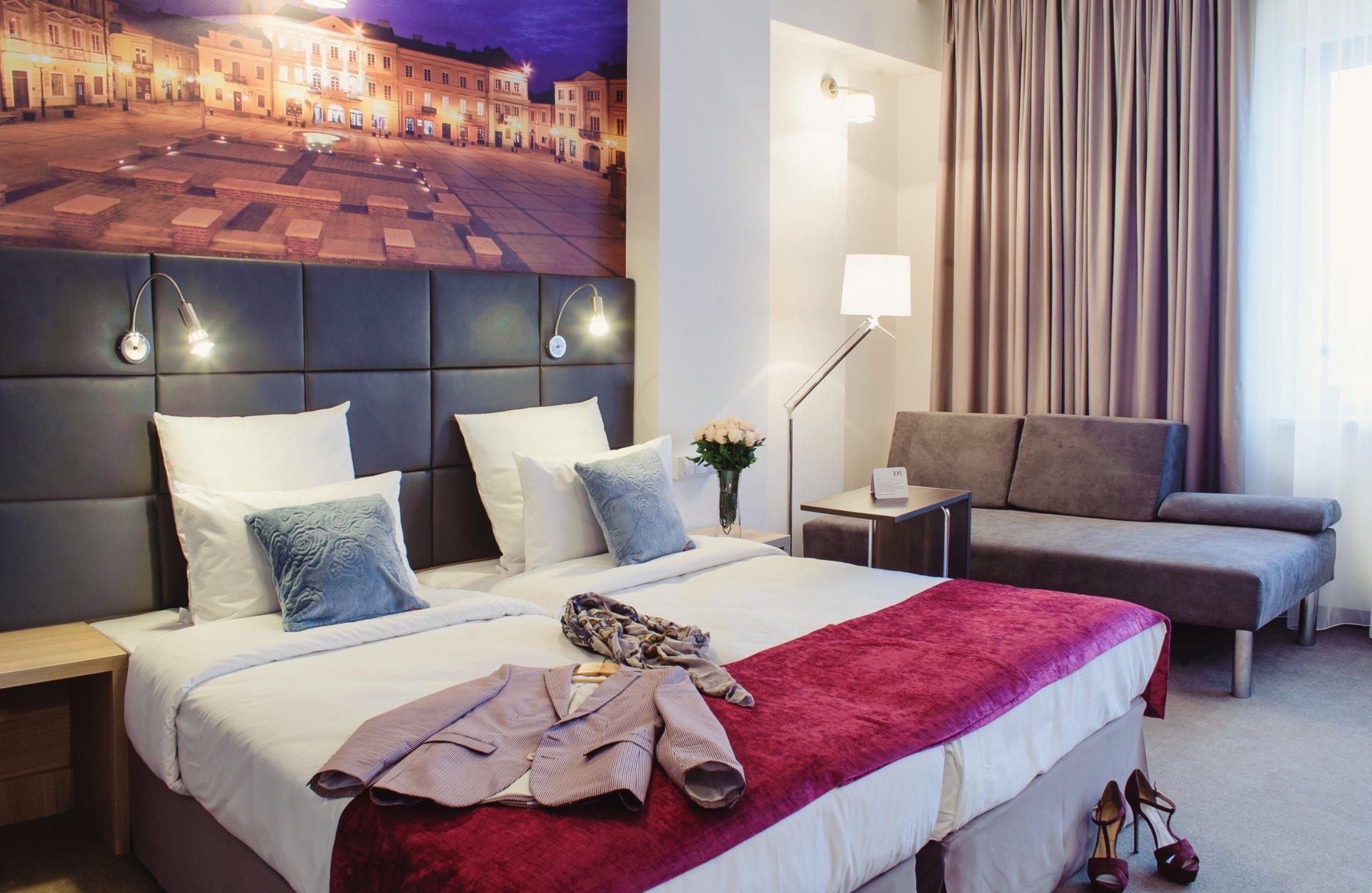 Vestil Hotel Piotrkow Trybunalski Exterior photo