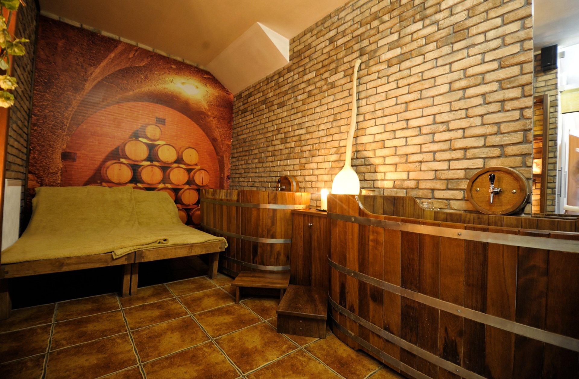 Vestil Hotel Piotrkow Trybunalski Exterior photo