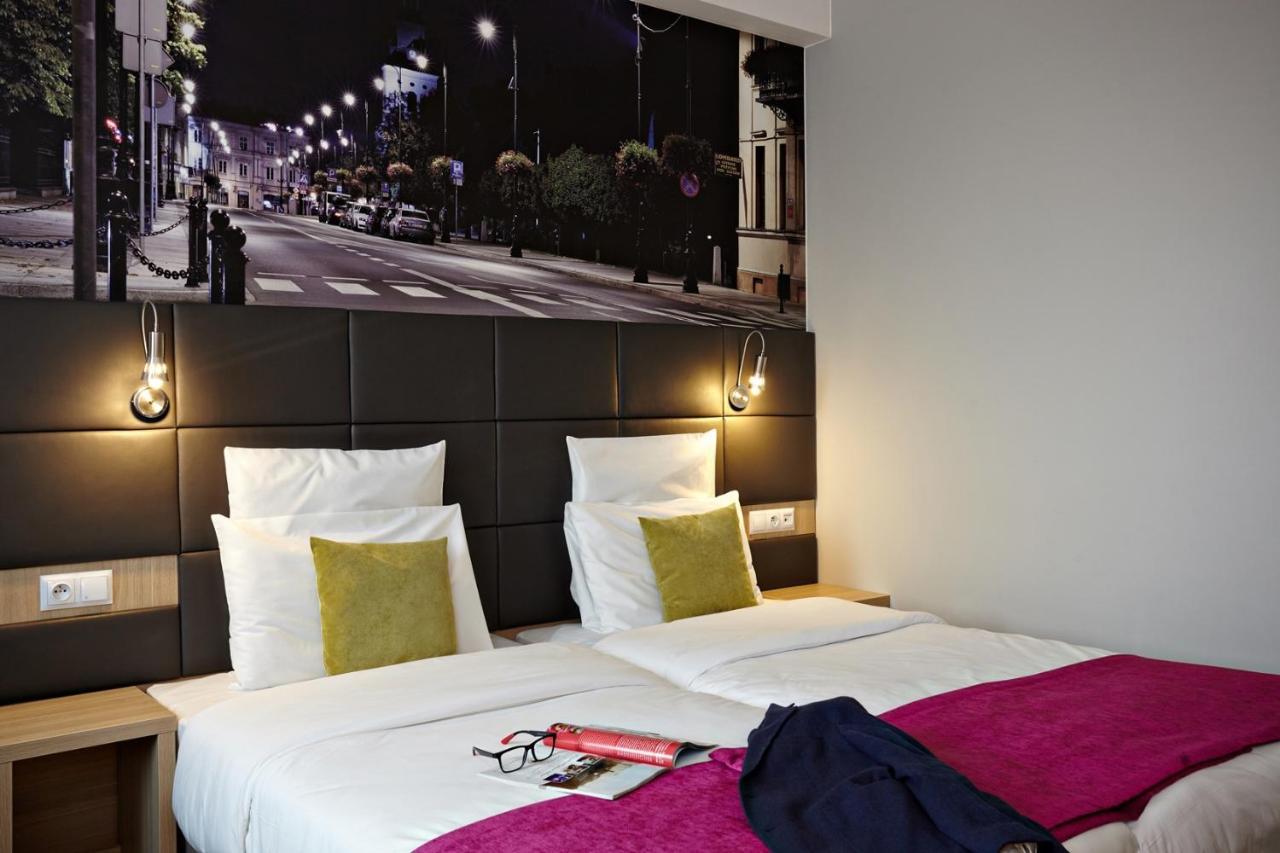 Vestil Hotel Piotrkow Trybunalski Exterior photo