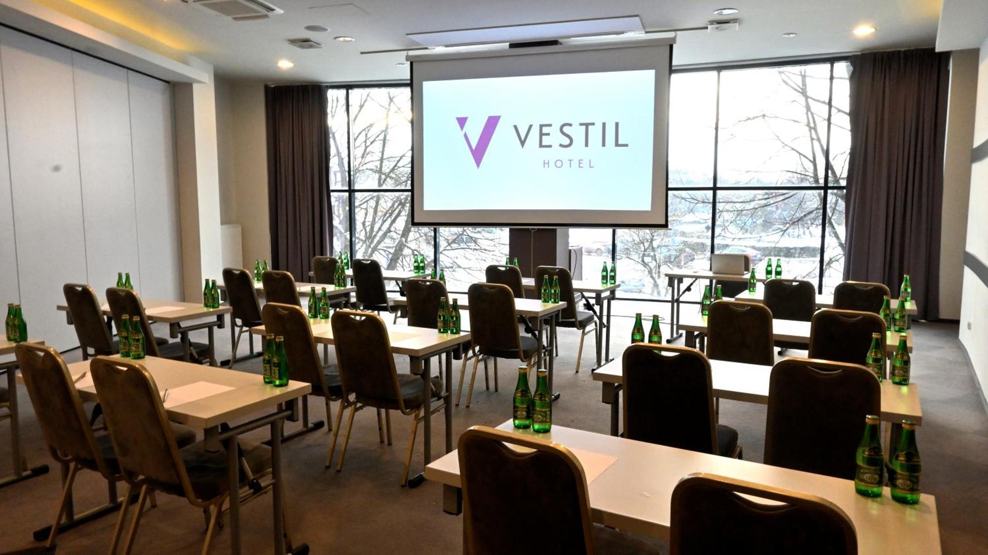 Vestil Hotel Piotrkow Trybunalski Exterior photo